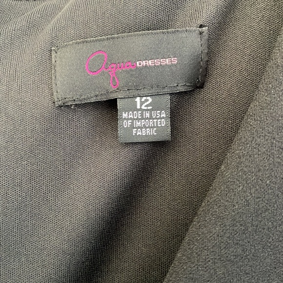 Black evening gown - Picture 3 of 7